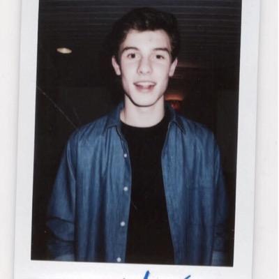 follow @explosivedail & @calumxlandis enjoy your free follow :)