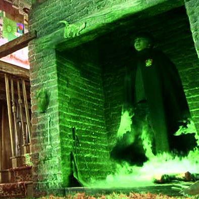Fabricamos Polvos Flu. Somos el único productor licenciado para la producción en toda Gran Bretaña. {#Pottertty}
