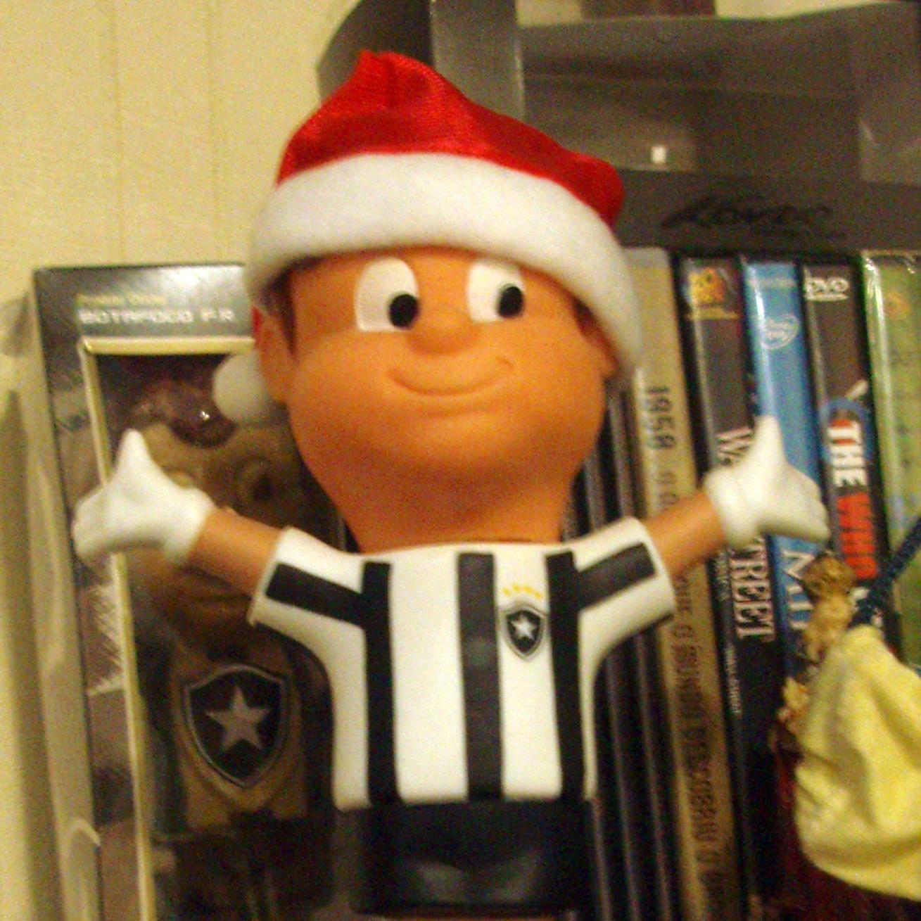 Sports account: Botafogo, Montreal Impact, Penguins, Habs, Lakers, Bills, Alouettes, Carabins, Yankees, Brasil, Canada, F1, Indy. Português, English, Français.