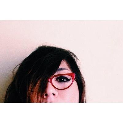 Radio Lover | Tea Enthusiast | Messy Hair | A veces hago Playlist | Booking & Managment | olalablog.mx ✨