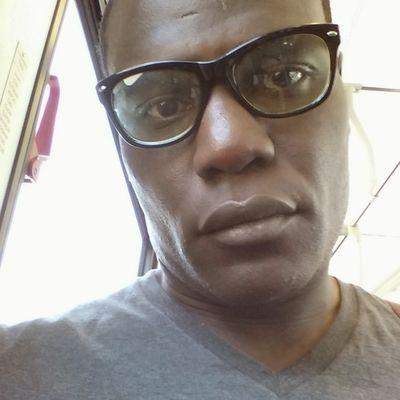 Attorney...Alpha Man... Sports Fan...Diehard Buckeye. I live life like it's my last day. Graduate of OSU, BC and HU.... I'm smart so your better be too.