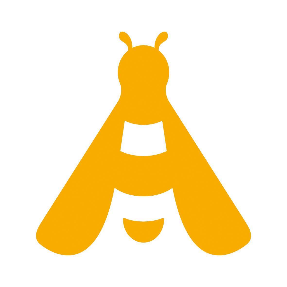🐝 Innovadora, oberta, motivadora, vivencial i rigorosa. 🐝 Catalana, aconfessional, propera i familiar. Filosofia, Erasmus +, Escola Nova 21.