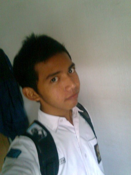 ahmathcekidotz's profile picture. just ordinary people... :)