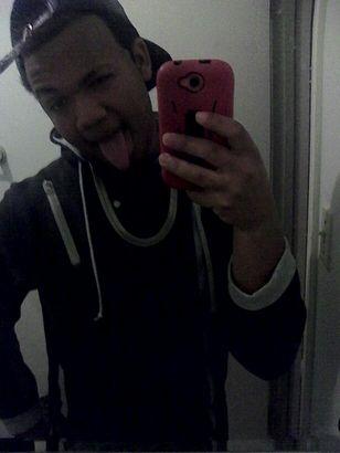 Only god knows my struggle i had that heart so i hustled just try to make it