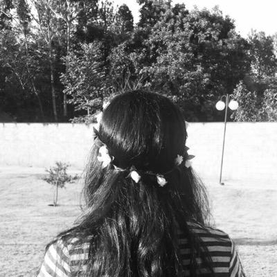 I'm shy as hell, until I get comfortable around you♡ ✡NASH FOLLOWS✡ 01/09/14