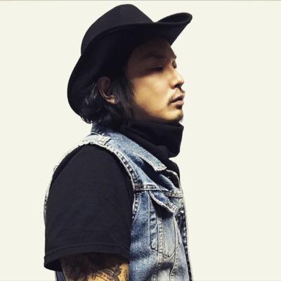 Seoul, Korea / Singer-songwriter / 텍사스가라오케 / 윤영권