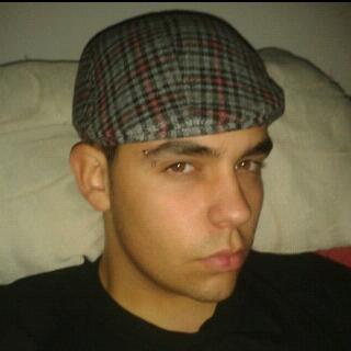 eldiego199595's profile picture. Sentimientos profundos  escritos en papel en blanco, leibles pero no visibles. he aquí mi Twitter