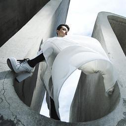 FASHION DESIGNER