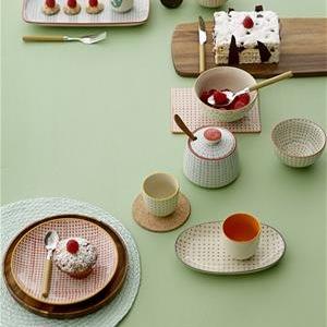 We create, discover and collect beautiful objects for your home.