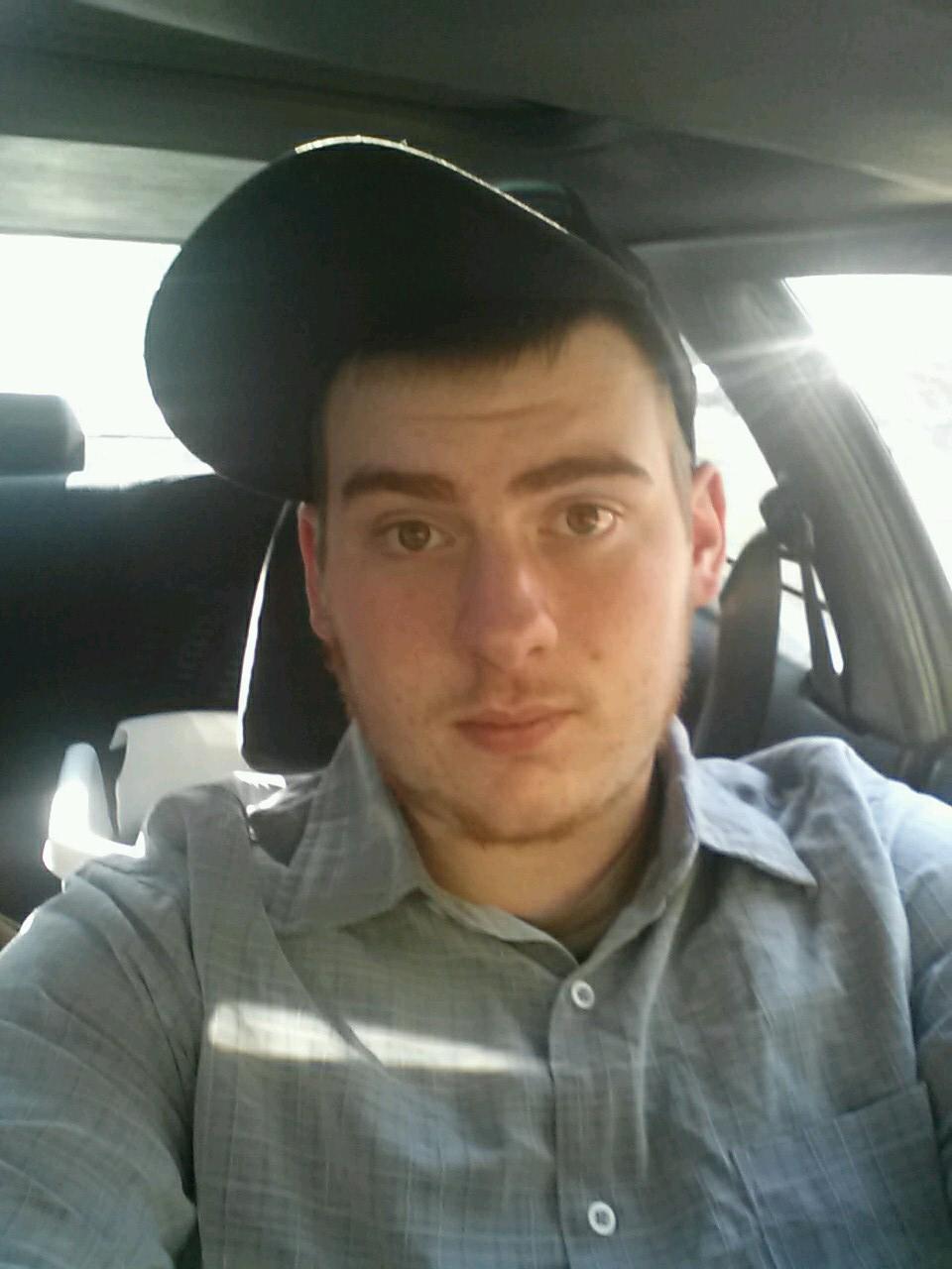 Aaroncb757's profile picture. #cb7 #rhymesayers #bb6