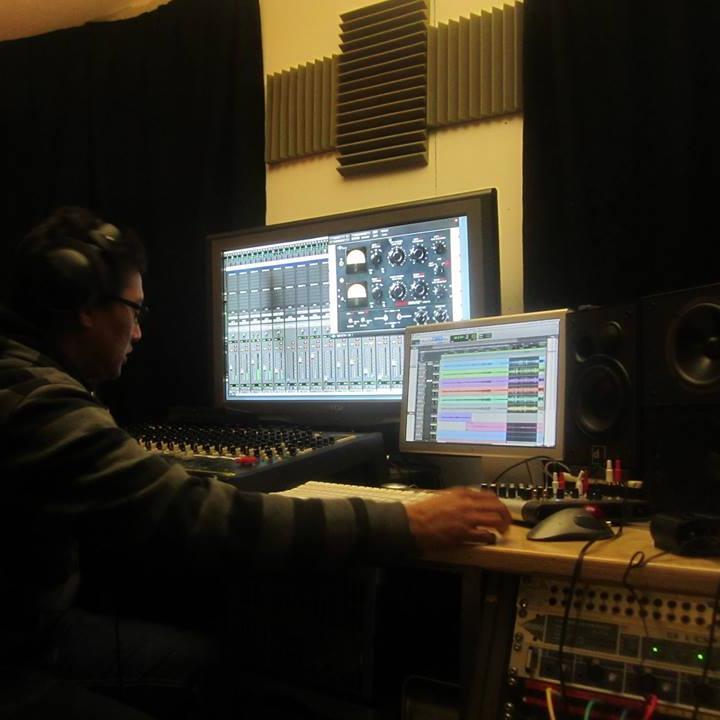 Studio ITC is a recording studio / networking hub / creative workspace for singers, songwriters, producers & bands.