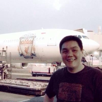 Lecturer, Management Executive, Railfans, Traveler with certain convenience level, whose motto: Non Scholae Sed Vitae Discimus