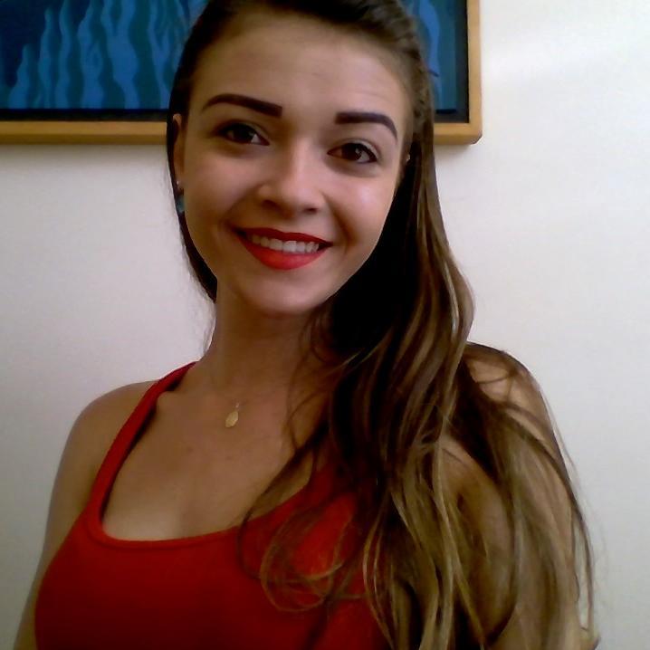Estudante de Direito  Colorada   Sagitariana  1.9 ✌
