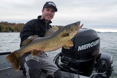 Realtor and Co-Host of Fish TV
https://t.co/7VUdwDxkYD
https://t.co/A0fdhET1dz