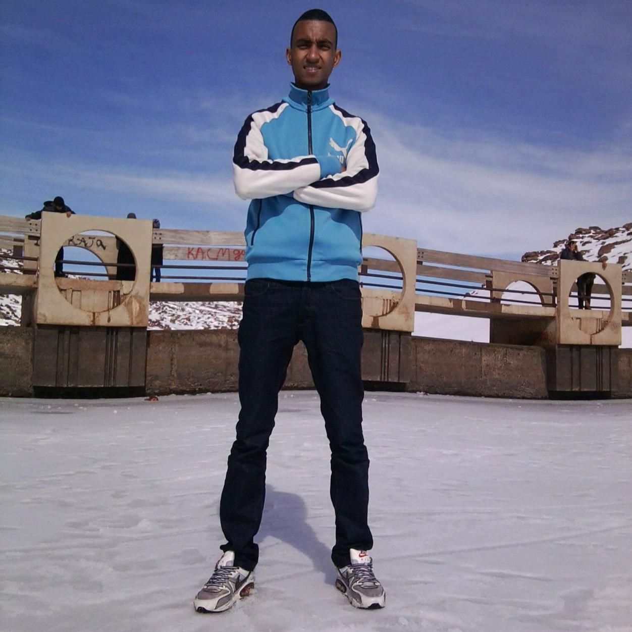 i'm abdelhadi . i'm  19years old  '' i'm happy all time ''