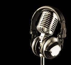 Tempat untuk belajar menjadi seorang penyiar radio,mc atau memperbaiki public speaking. CP : 7D27EB47 telp 089677075523