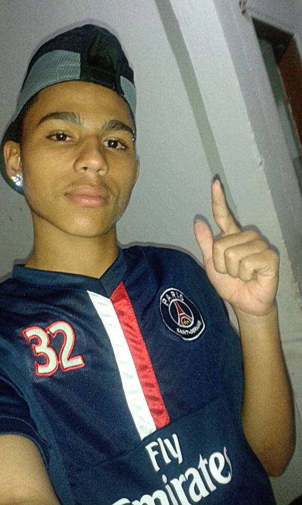 Ja perdi muitos amigos envolvido nessa vida , ta tudo gravado na mente e c tornou reliquia ♪
