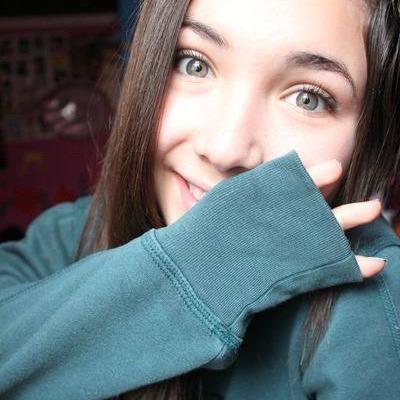 Voy detrás de Sebastián, quizás no vea que existo, pero él existe siempre en mi vida #PDC