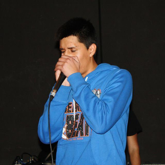 ...En un mundo paralelo las horas de espera se convierten en dias juntos...

-Road to SpanishBeatboxbattle 2017