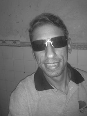 Música/ humor/ noticias/ deportes/ política/ etc!!!