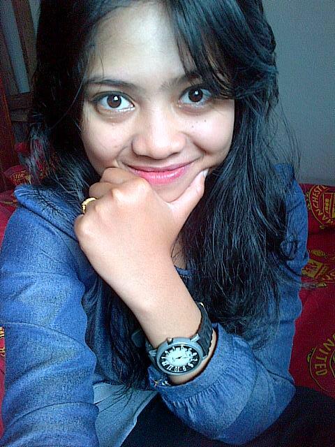 Suka makan (´⌣`ʃƪ) tapi tidak gemuk-gemuk -,-