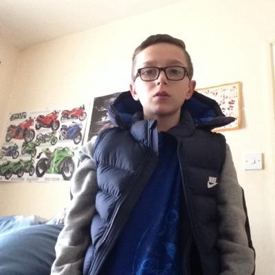 IT WOULD MEAN THE WORLD TO ME IF U SUBSCRIBE TO ME MY NAME IS Mc Drap ON YOUTUBE