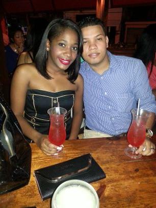 #madein Dominican Repúblic ... chica alegre. me gusta hacer amigos. divertida. me encanta los bonches con mis amigos..bueno. . #followme