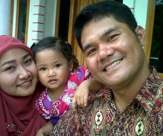 Love Mamaah @dewi_riyanto
Love Dea Kayana Janeeta & Ade Arfan Waradana