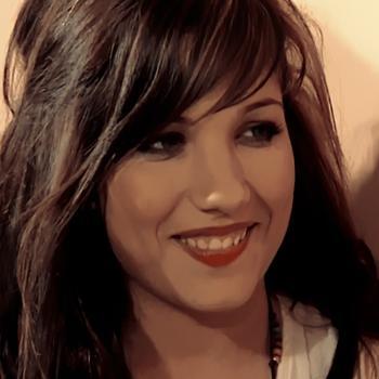 CF OFICIAL {31.06.2013} de Cαrolinα, unα pequeñα luchαdorα, pequeñα por fuerα y grαnde por dentro, siempre lα αpoyαré, grαciαs por hαcerme sonreir α distαnciα ♥