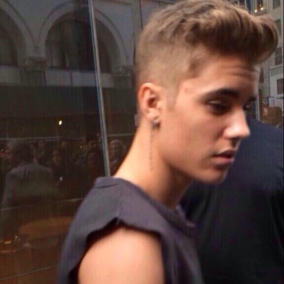 biebrbae's profile picture. 2 konto. jestem @slaymrbieber