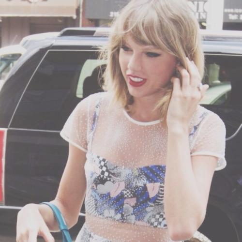 1989 tour: October 9th 2015!! Went to Red tour opening night!!