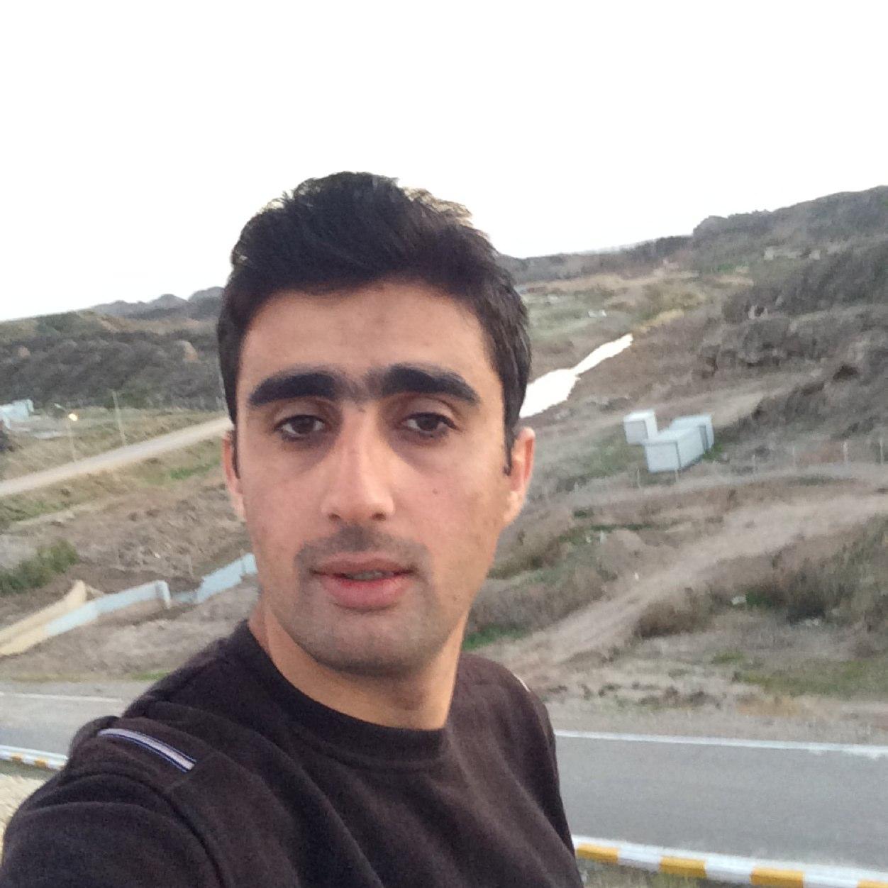 Hemn Rostam , chemical engineer If you know me please add me to your list