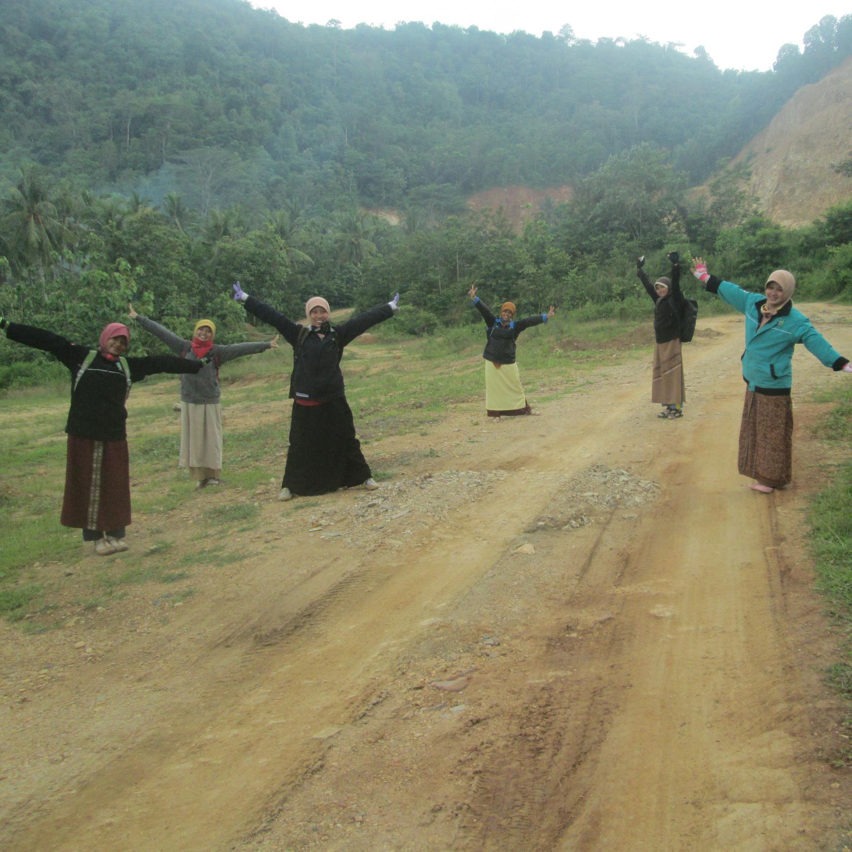 kerja keras, kerja cerdas, kerja ikhlas cooyy. fb: Komarul Septiana ^_^