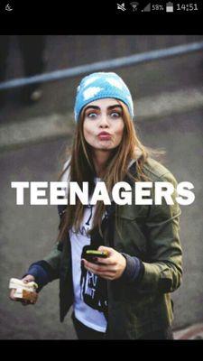 Arctic monkeys, Paramore, Birdy, The Beatles♡     ALEX TURNER