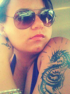 JenniRose_77's profile picture. Jenni Rose: 16 anos
composiitora
-interprete musica de los 80-
tattuadora (en proCeso)
estudiante de 11°-apasiionada por el Rock y el Heavy Metall_
soltera