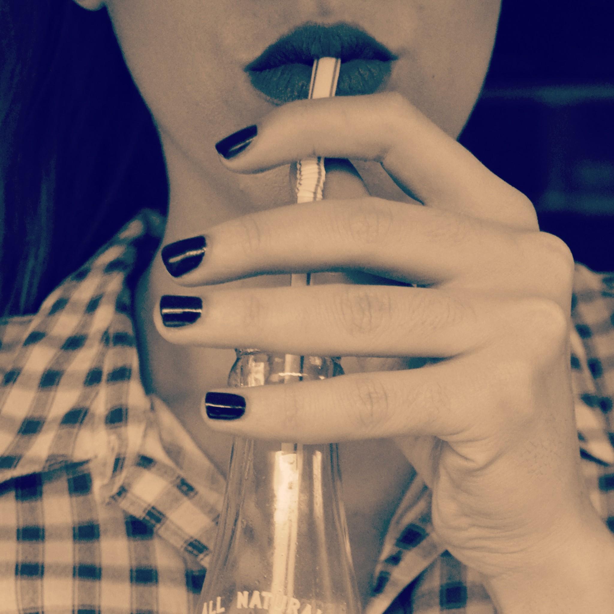 DiariodeunaZ's profile picture. Diario de una nueva zorra es el blog de microrrelatos, anécdotas y experiencias de Nocturna. Personaje de ficción en constante proceso de creación.