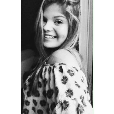 anamarchesini_'s profile picture. Amor , confiança, felicidade , não se compra , não se vende , apenas se conquista