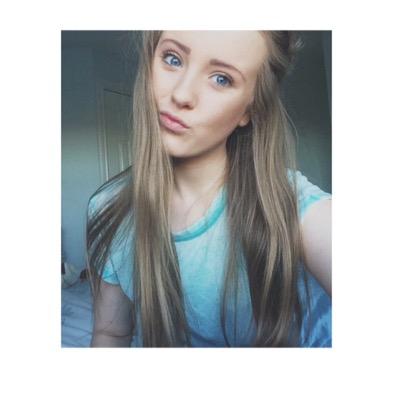 gracey_66's profile picture. add me on snapchat~gracewhite67  follow me on instagram~gracey_66