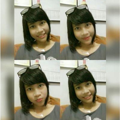 FRHaviva's profile picture. If you look at the stars, look between one star it is my soul