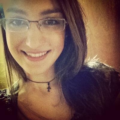 O tempo não para e no entanto ele nunca envelhece.