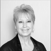 Rebecca Harenberg (@ihavefaithinus) 's Twitter Profile