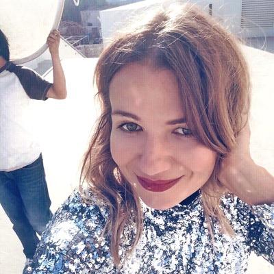 Fashion Stylist / Personal Shopper from Sweden living in Dubai. I blog: http://t.co/NhnbnTct