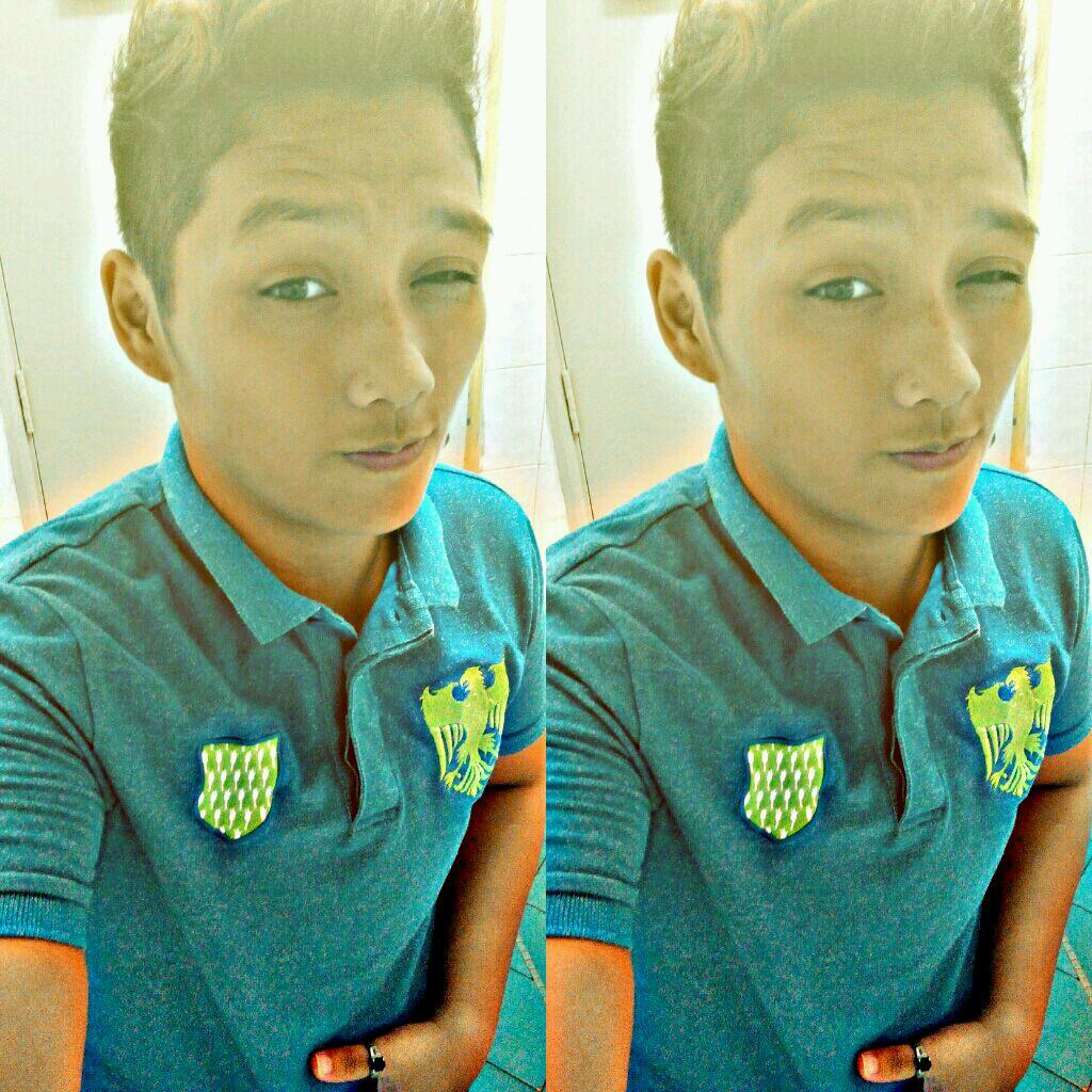 She make my life complete . And iloveher very much . #MeaaNasir#