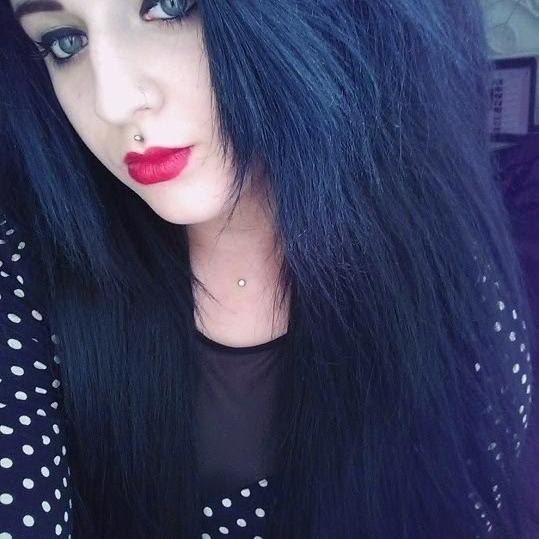 19 f addicted to you