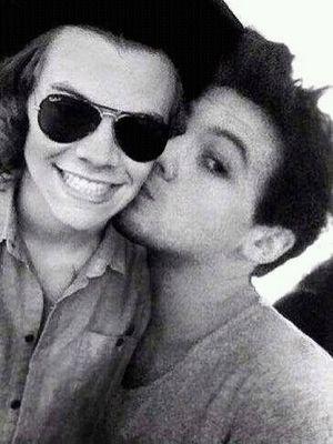 #ВЗАИМНЫЙ #ДИРЕКШИОНЕРФОЛЛОВЬДИРЕКШИОНЕРА #1D #AHS #5SOS #SUPERNATURAL #LARRY