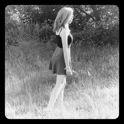 22.|~ Siempre en el amor hay un poco de locura pero en la locura hay un poco de razón. ~| #PotterHead