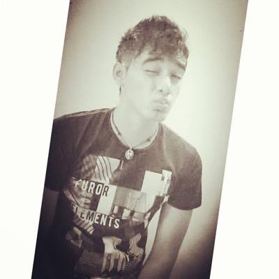 vine: eduardo barradas.. . no sueñes tu vida, vive tus sueños❤️...... Amante del futbol⚽️