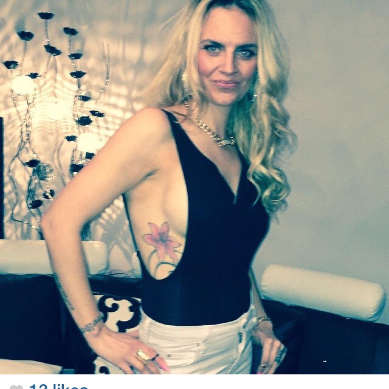 clawwwwz's profile picture. human marmite ;0)