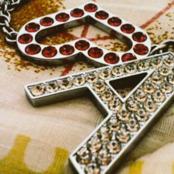 sasaee072's profile picture. 