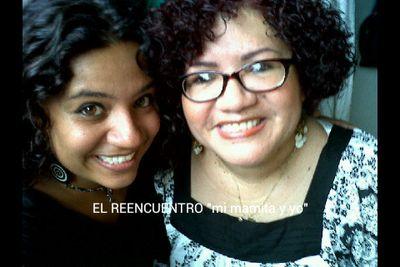 Soy una mujer, amiga, madre, loca y soñadora luchando contra el cáncer!! conoce mi historia en http://t.co/dspjStiO7m